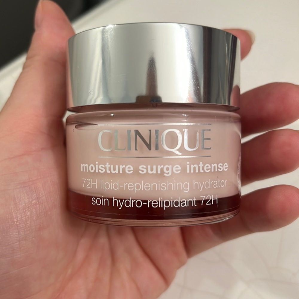 Clinique Moisture surge intense (1.7 oz)